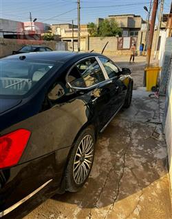 كيا كادينزا